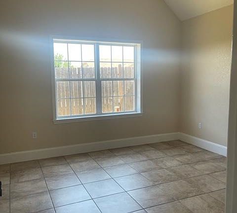 3rd image of 1205 Stanton Ct