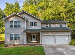 115 Falls Run Rd, Charleston, WV 25311