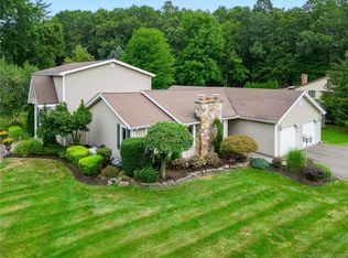 1567 Orchard Rd, Berlin, CT 06037