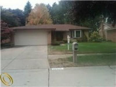 1st image of 15221 Adams Ct