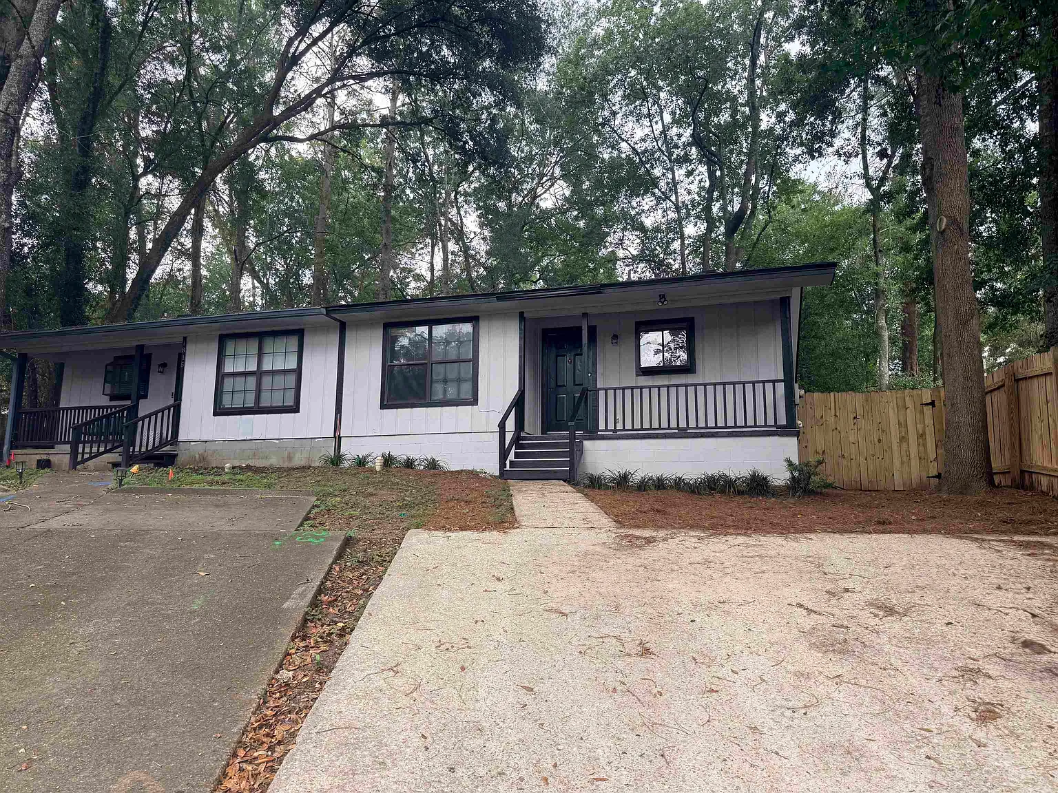2 bed, 2.0 bath, 1052 sqft, $1,400 — Photo 3