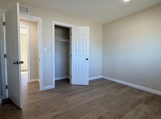 1616 Royal Ave, Simi Valley, CA 93065
