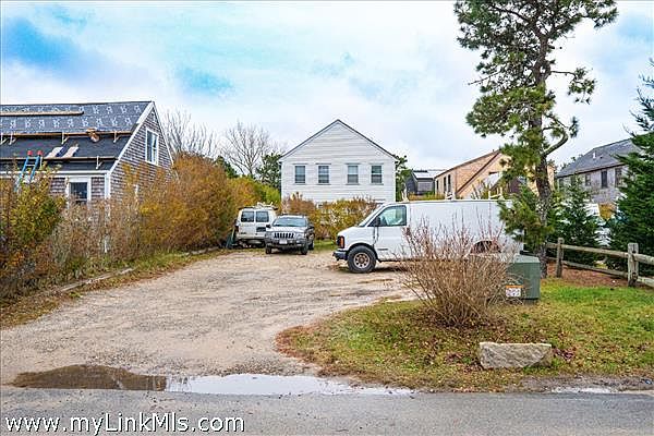2nd image of 39 Macys Ln