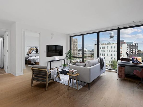 662 Pacific St APT 12T