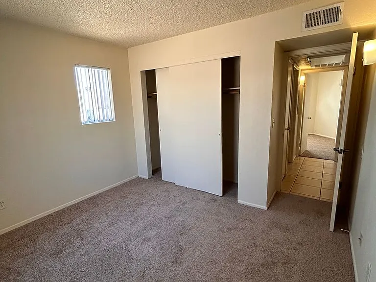 1409-1417 N El Rio Dr — Photo 13