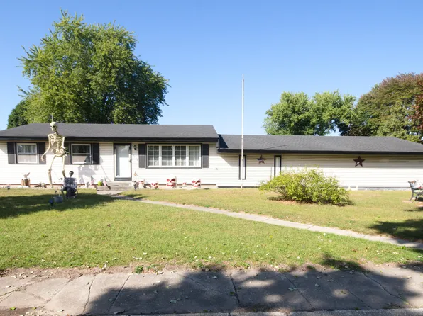 5774 Springfield Ave, Portage, IN 46368