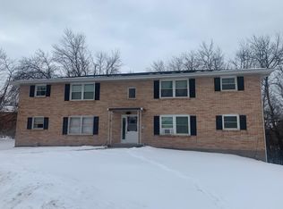 1725 Hamblin Ct APT 5, Dubuque, IA 52002