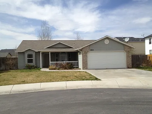 263 N Sunbird Ave Photo 1