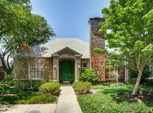 7823 Caruth Ct, Dallas, TX 75225