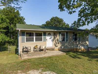 820 N 7th St, De Soto, MO, 63020