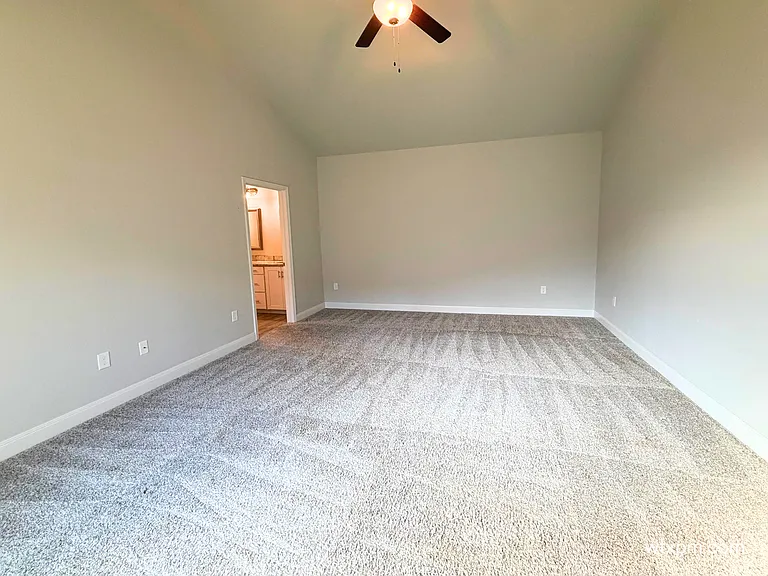 6811 Tatum Cir — Photo 10