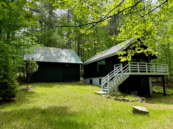 14 Antler Dr, Jay, NY 12941