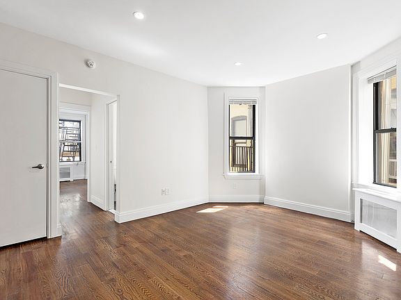 3rd image of 17 W 125th St APT 2H