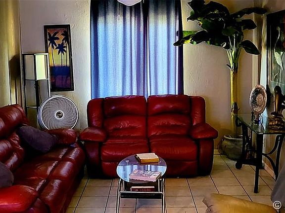 2nd image of 2822 Nordman Ave
