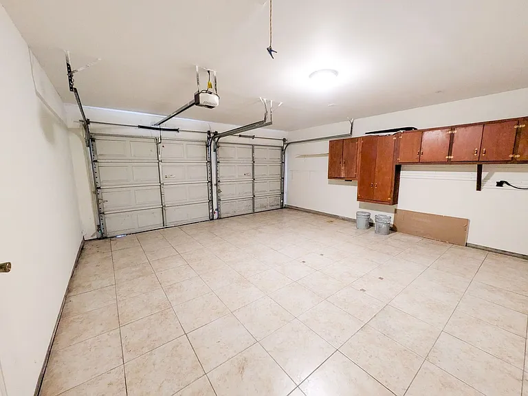 5040 Raleigh Dr — Photo 22