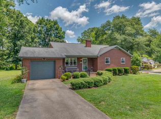 321 Old Caroleen Rd, Bostic, NC 28043