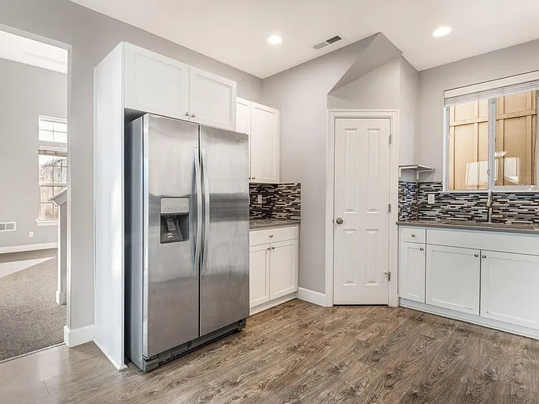 63135 NE Beaufort Ct — Photo 19