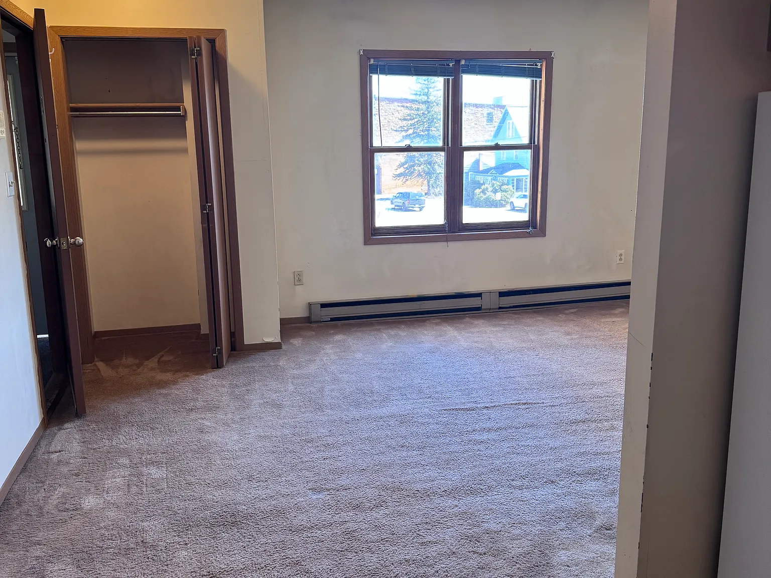 1 bed, 700 sqft, $700 — Photo 2