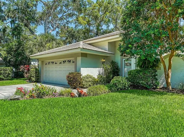 7017 WOODSIDE OAKS CIRCLE, SARASOTA, FL 34231