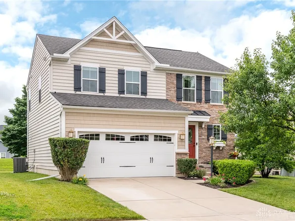 3160 Coneflower Dr, Tipp City, OH 45371