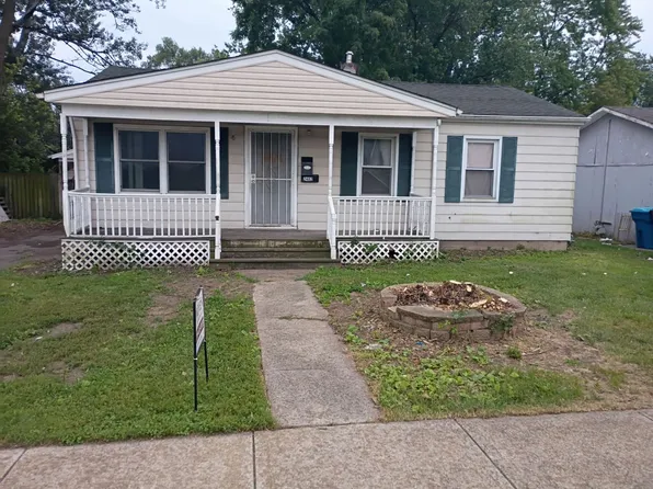 2402 E Sauk Trl, Sauk Village, IL 60411