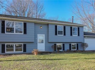 13 Gilead Hill Rd, North Chili, NY 14514