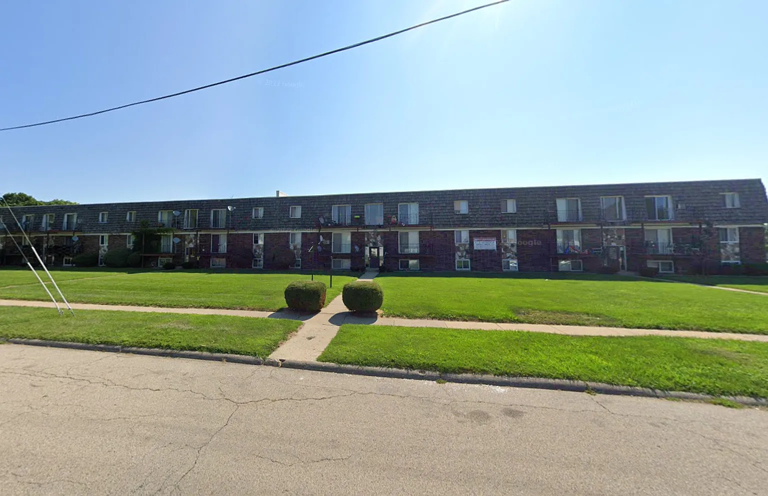 Carnaby Square Apartments — Photo 1