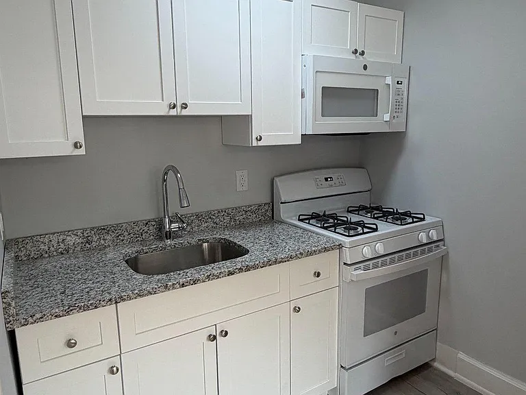 117 N Essex Ave #B301 — Photo 15
