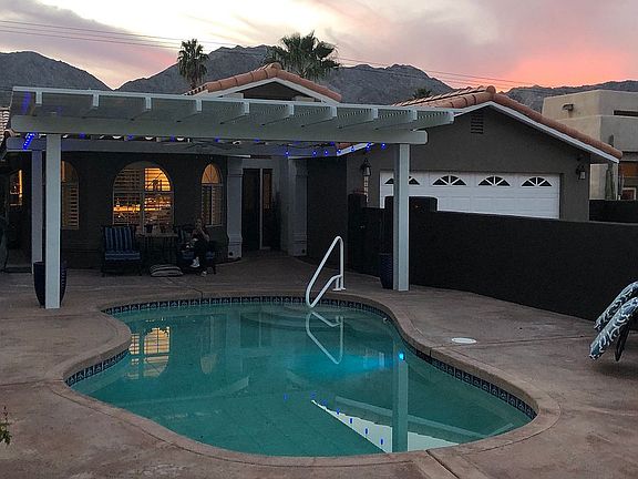 2nd image of 54295 Avenida Mendoza