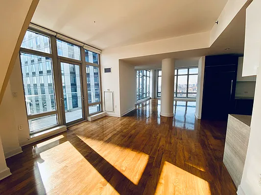 Rented by Evans Real Estate | media 34