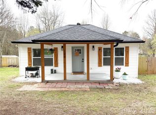 126 Laura Rd, Mooresville, NC