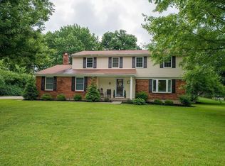 8086 Quailwood Ct, West Chester, OH 45069