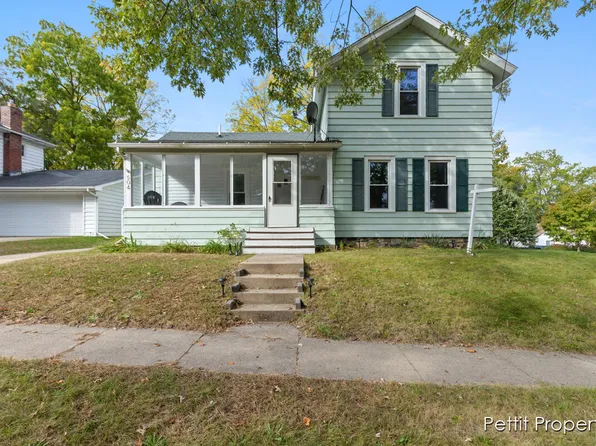 504 S Washington St, Hastings, MI 49058