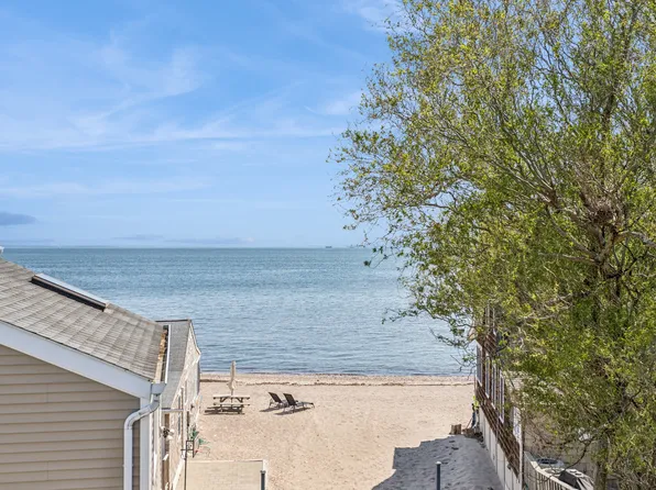 35 5th Avenue, Stratford, CT 06615