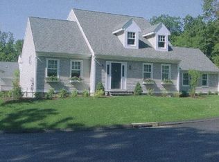 38 Four Winds #38, Shelton, CT 06484