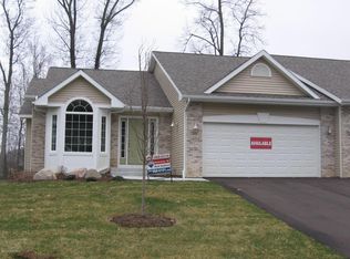 356 Potters Dr, Battle Creek, MI 49015