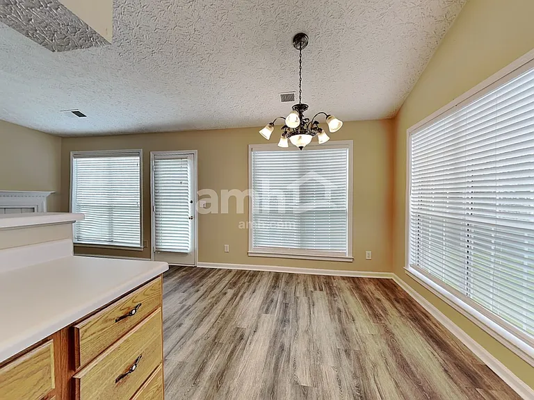 2510 Baysridge Dr NW — Photo 5