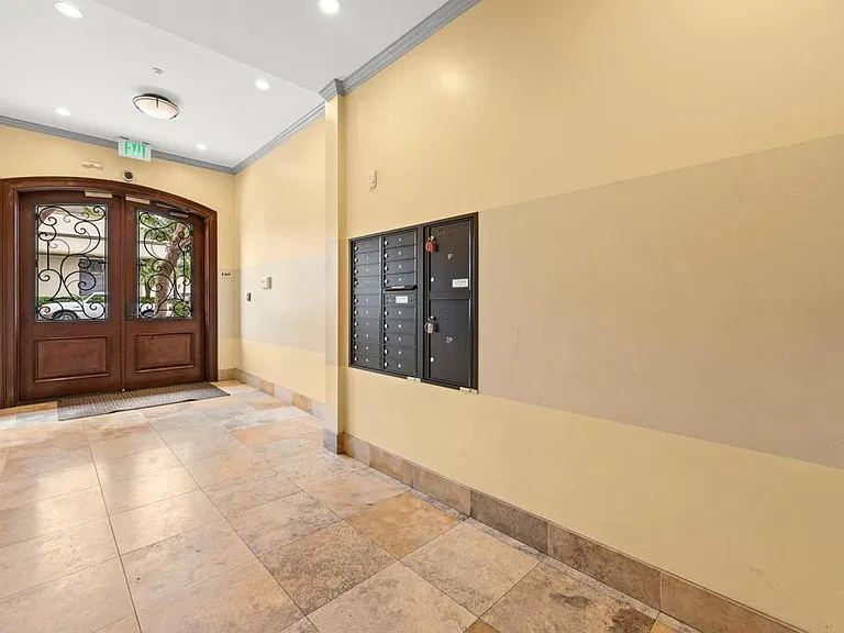 3972 Albatross St #202 — Photo 34