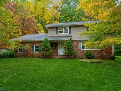 4 Burnett Dr, Chester, NJ, 07930