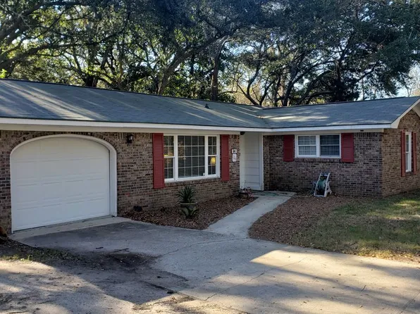 1219 Mathis Ferry Rd, Mount Pleasant, SC 29464