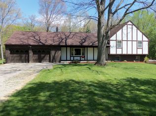 9249 Farrand Rd, Otisville, MI 48463