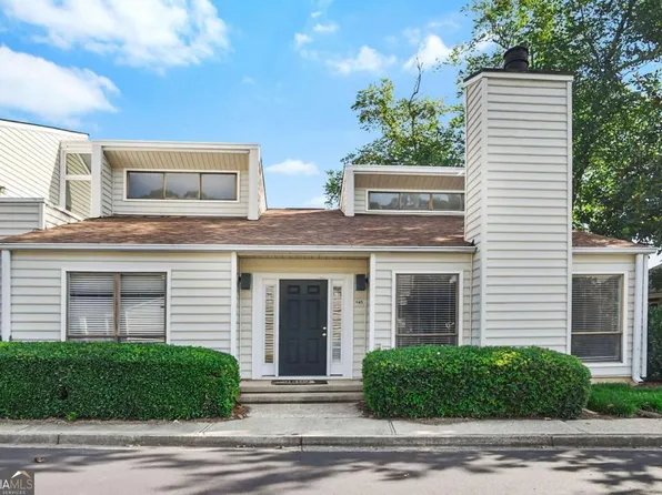 645 Serramonte Dr, Marietta, GA 30068