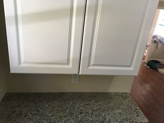 3rd image of 5547 Terrace Ave