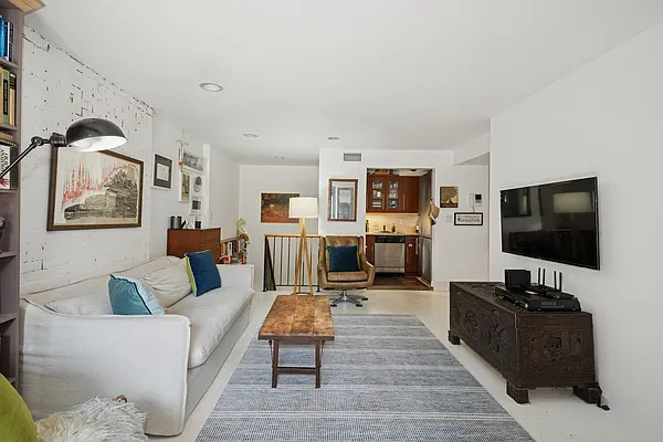 Sold by Corcoran | media 2