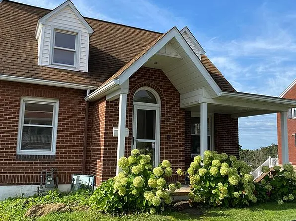 608 W Sample St, Ebensburg, PA 15931