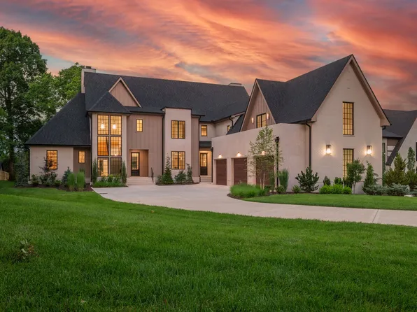 3726 Woodlawn Dr, Nashville, TN 37215
