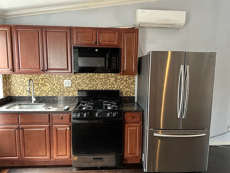 1310 South St #3F — Photo 3