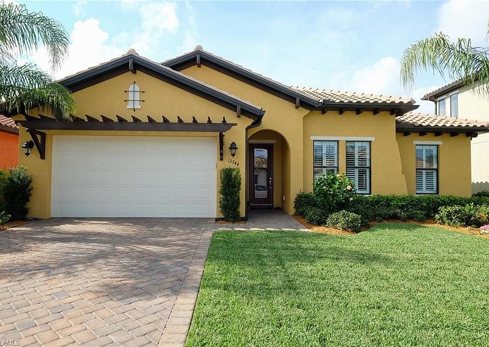 1st image of 12744 Astor Pl