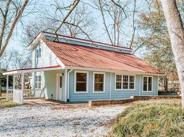 1103 Arnoldsville Road, Winterville, GA 30683