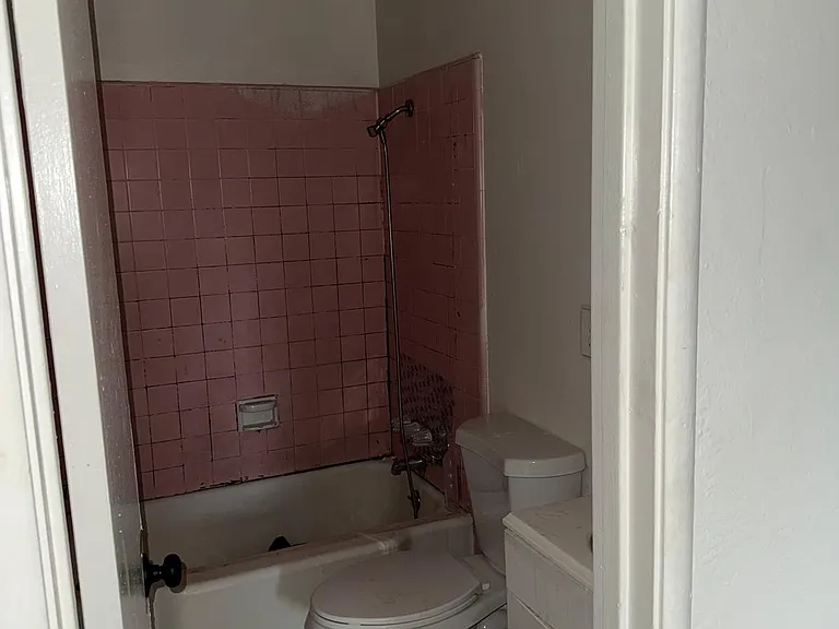 817 E Channel St #1 — Photo 1